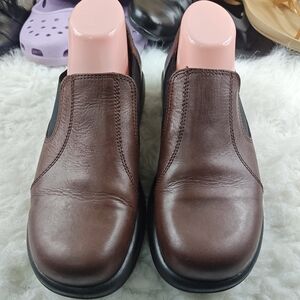 DANSKO Jocelyn Brown/Black Professional Leather Clogs Women’s Size 42  US 11)